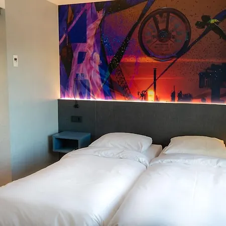 Doubletree By Hilton Centre Hotel 4*
