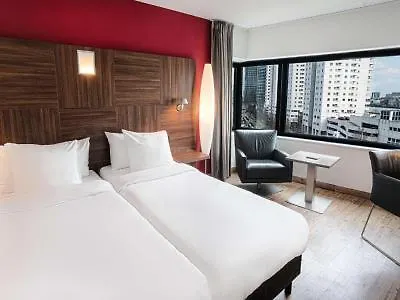 Doubletree By Hilton Centre