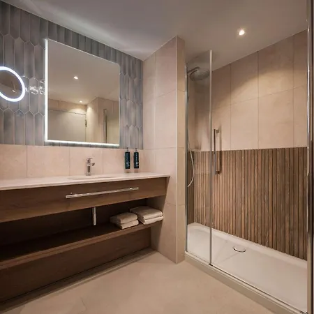 Doubletree By Hilton Centre רוטרדם