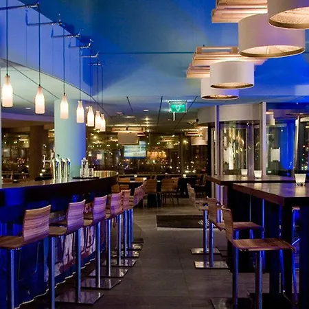 Doubletree By Hilton Centre Отель 4*