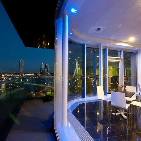 Doubletree By Hilton Centre Отель 4*